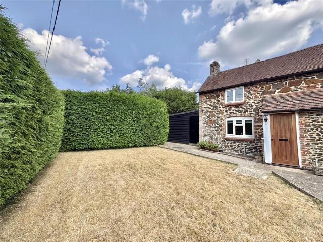 House for rent in West Liss, Bolton Low Houses