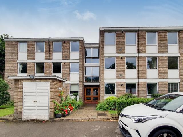 Apartment for rent in Ham, Greater London