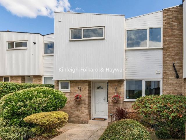 House for rent in London Borough of Croydon, Greater London
