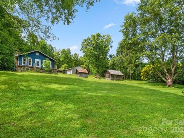 House for sale in Mars Hill