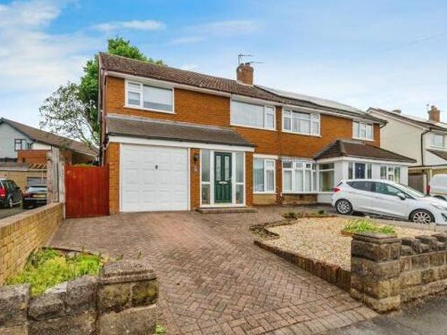 House for sale in Broomhill, Chadsmoor