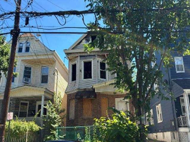 House for sale in Passaic, New Jersey