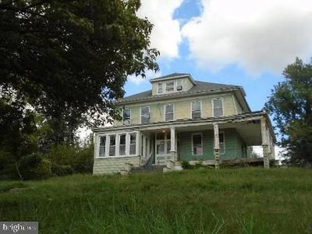 House for sale in Gibsonton, Maryland