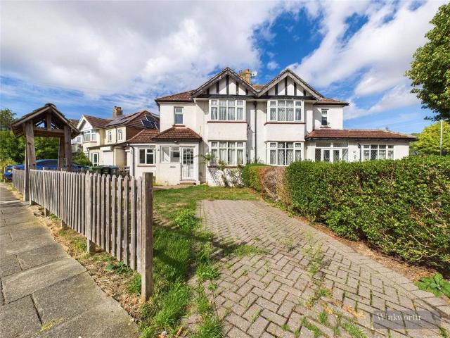 House for rent in Royal Borough of Kingston upon Thames, Greater London