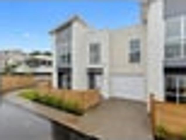 Townhouse for rent in Hamilton, Waikato