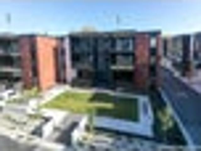 Townhouse for rent in Hamilton North, Hamilton City