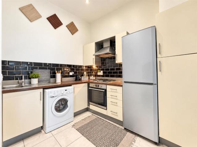 Apartment for rent in London Borough of Hounslow, Greater London