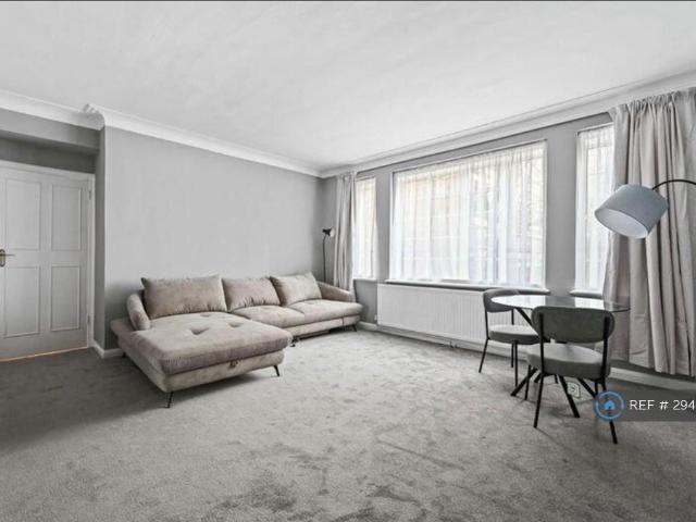 Apartment for rent in Maida Vale, Greater London