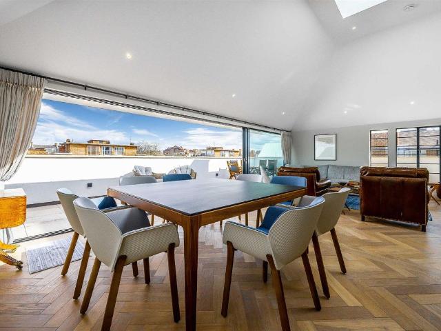 Apartment for rent in Maida Vale, Greater London