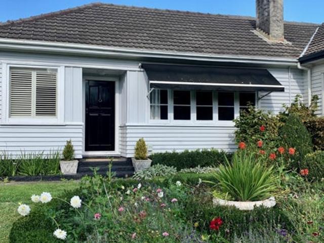 House for rent in Hamilton East, Hamilton City