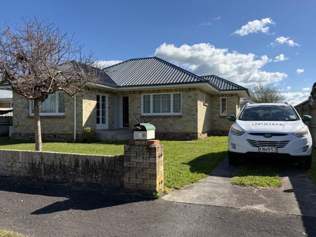 House for rent in Hamilton East, Hamilton City