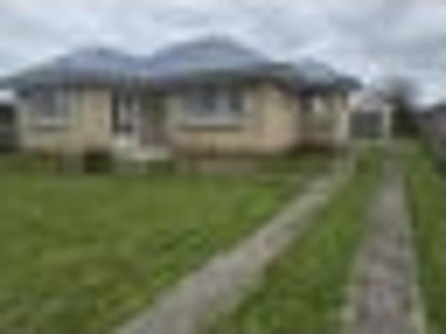 House for rent in Hamilton East, Hamilton City
