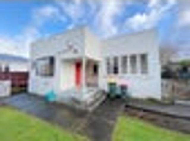House for rent in Hamilton East, Hamilton City