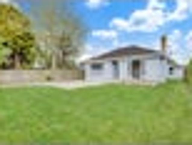 House for rent in Hamilton East, Hamilton City