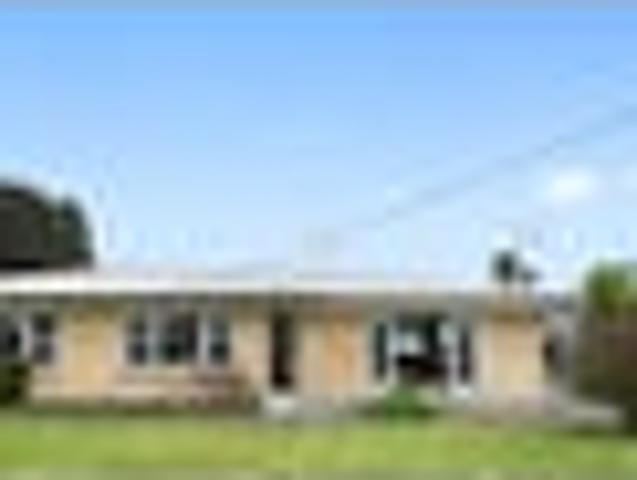 House for rent in Hamilton East, Hamilton City