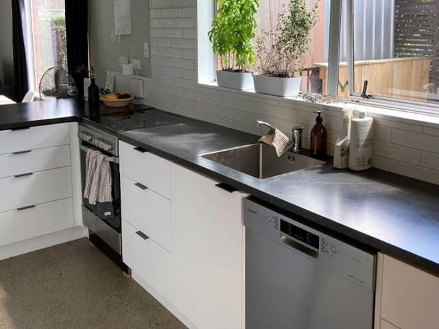 House for rent in Hamilton East, Hamilton City