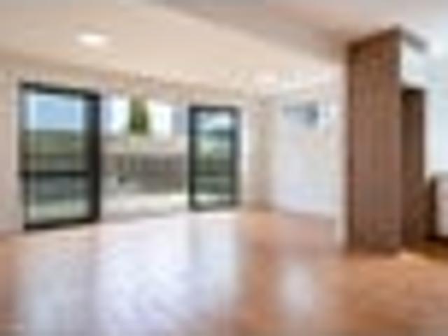 Townhouse for rent in Knighton, Hamilton City