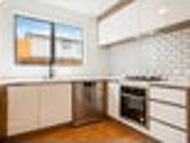 Townhouse for rent in Knighton, Hamilton City