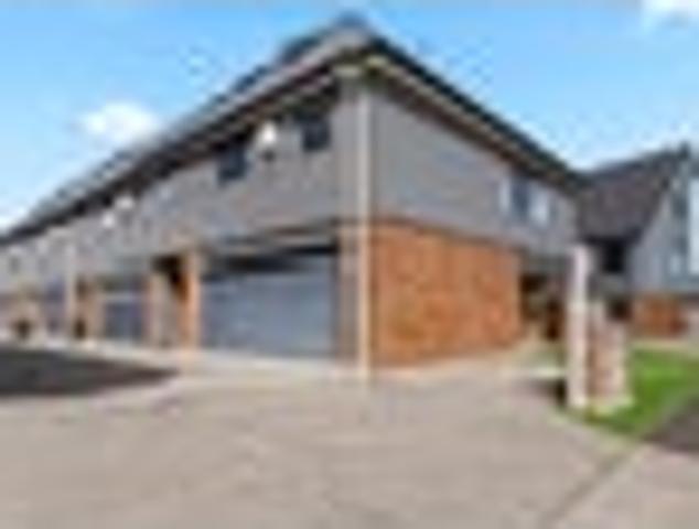 Townhouse for rent in Knighton, Hamilton City