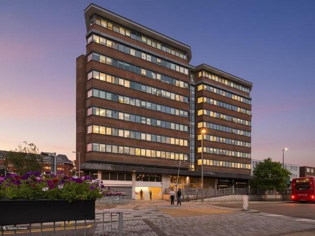 Apartment for rent in The Image, Pouchen End