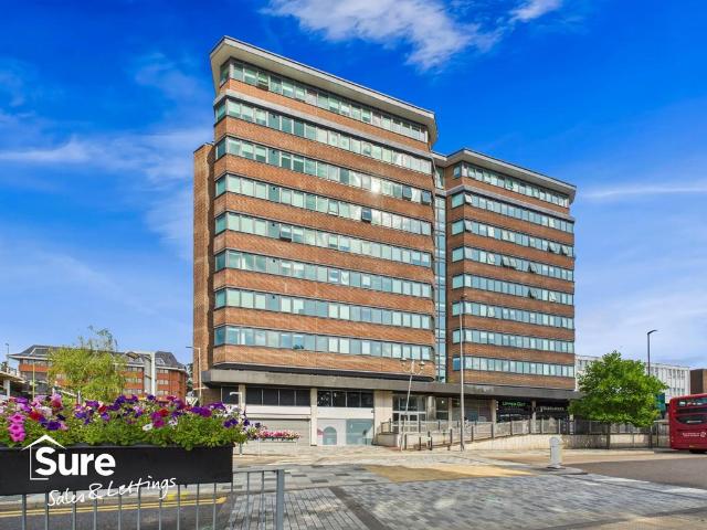 Apartment for rent in The Image, Pouchen End