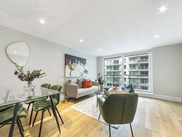 Apartment for rent in Vauxhall, Greater London