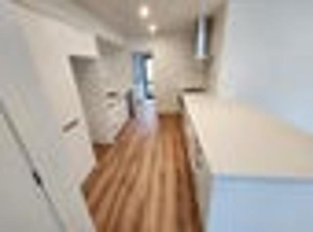 Townhouse for rent in Hamilton Lake, Hamilton City