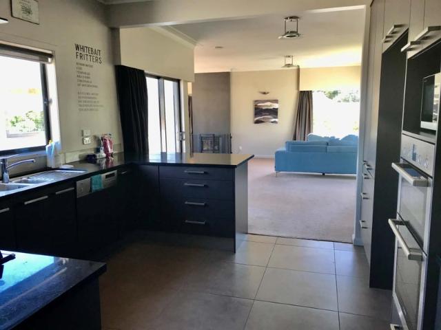 House for rent in Hamilton Lake, Hamilton City