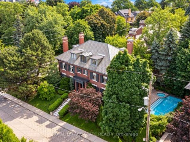 House for sale in Ancaster, Ontario