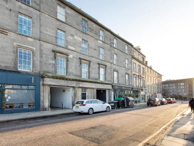 Apartment for rent in Silvermills, Scotland