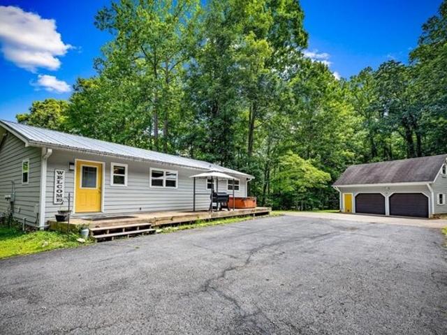 House for sale in Blairsville
