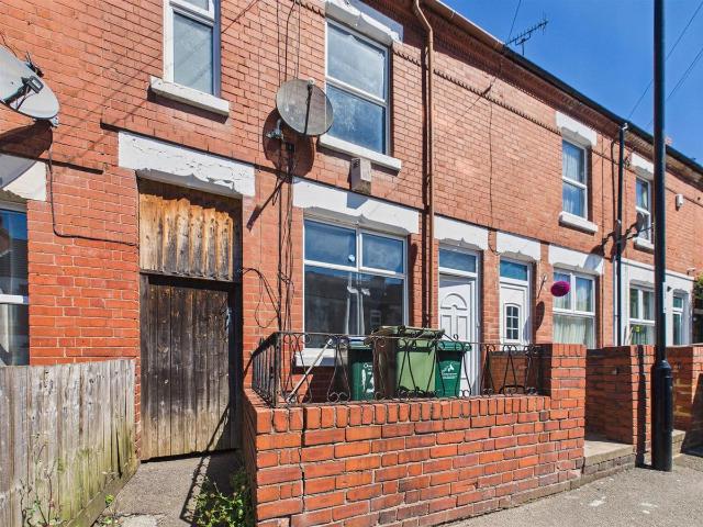 Apartment for rent in Ball Hill, West Midlands