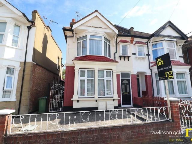 Apartment for rent in Wealdstone, Greater London