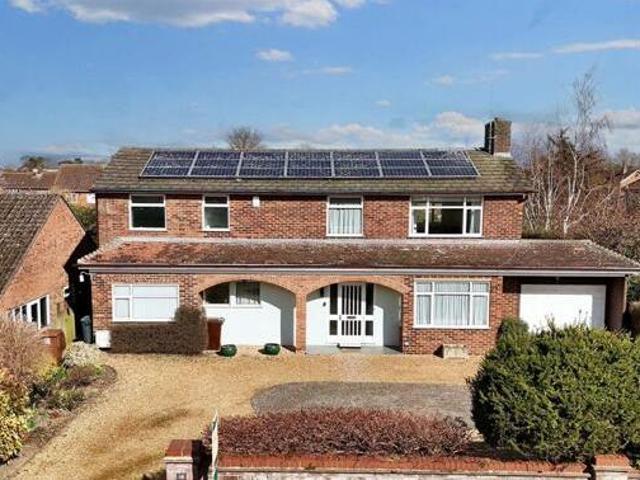 House for sale in Studlands Park, Chedburgh