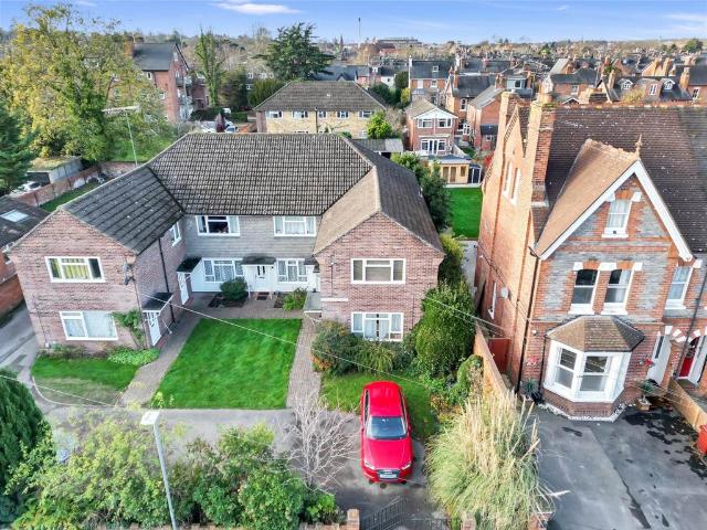 Apartment for rent in Newtown, Reading