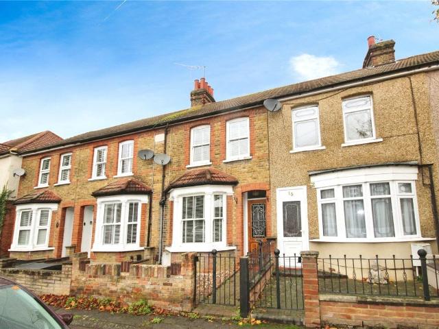 House for rent in Gidea Park, Greater London