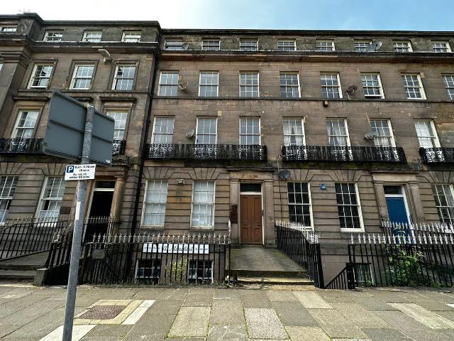 Apartment for rent in Birkenhead, Wirral