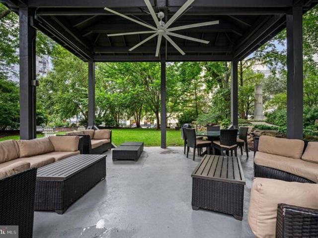 Condo for sale in Philadelphia, Center City