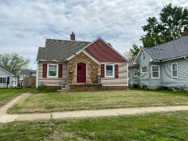 House for sale in Linn, Iowa