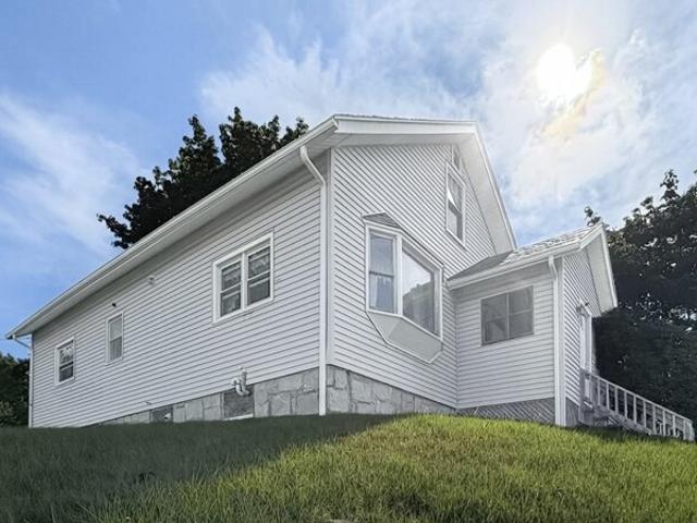 House for sale in Hamilton, Worcester