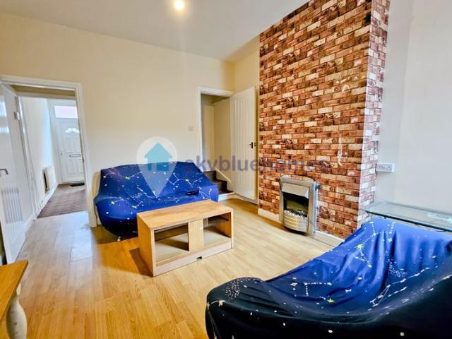 House for rent in Highfields, Old Wharf