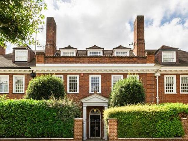 House for sale in City of London, Greater London