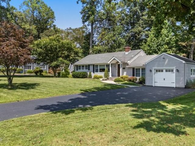 House for sale in Red Bank