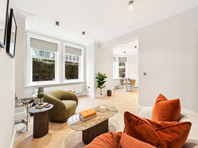 Apartment for rent in Hammersmith, Greater London
