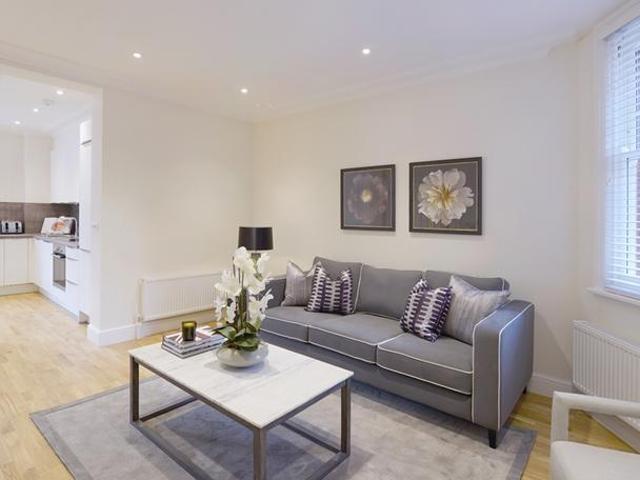 Apartment for rent in London Borough of Hammersmith and Fulham, Greater London