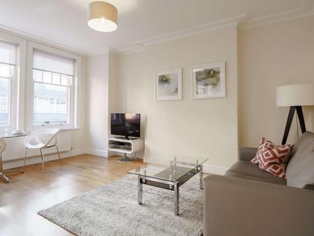 House for rent in Hammersmith, Greater London