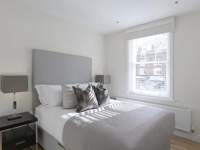 House for rent in London Borough of Hammersmith and Fulham, Greater London