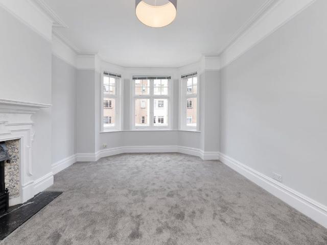 Apartment for rent in Hammersmith, Greater London