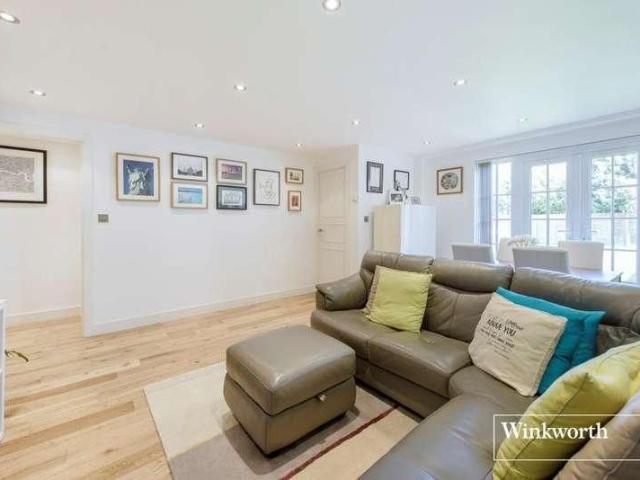 Apartment for rent in Cat Hill, Isle Of Man