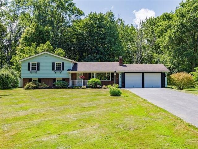 House for sale in Hamlin
